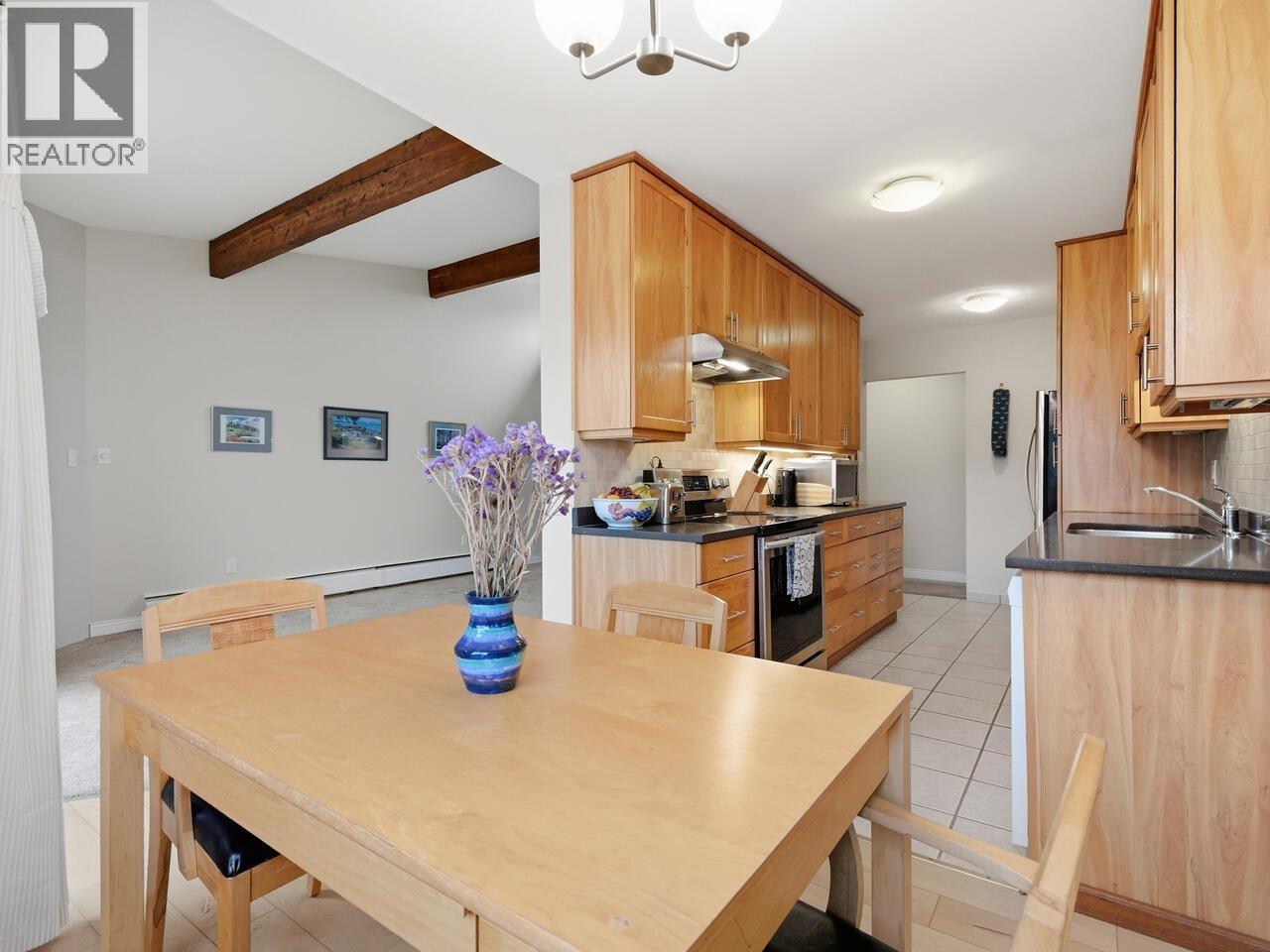 312 3901 Carrigan Court, Burnaby, British Columbia  V3N 4K1 - Photo 6 - R3071088