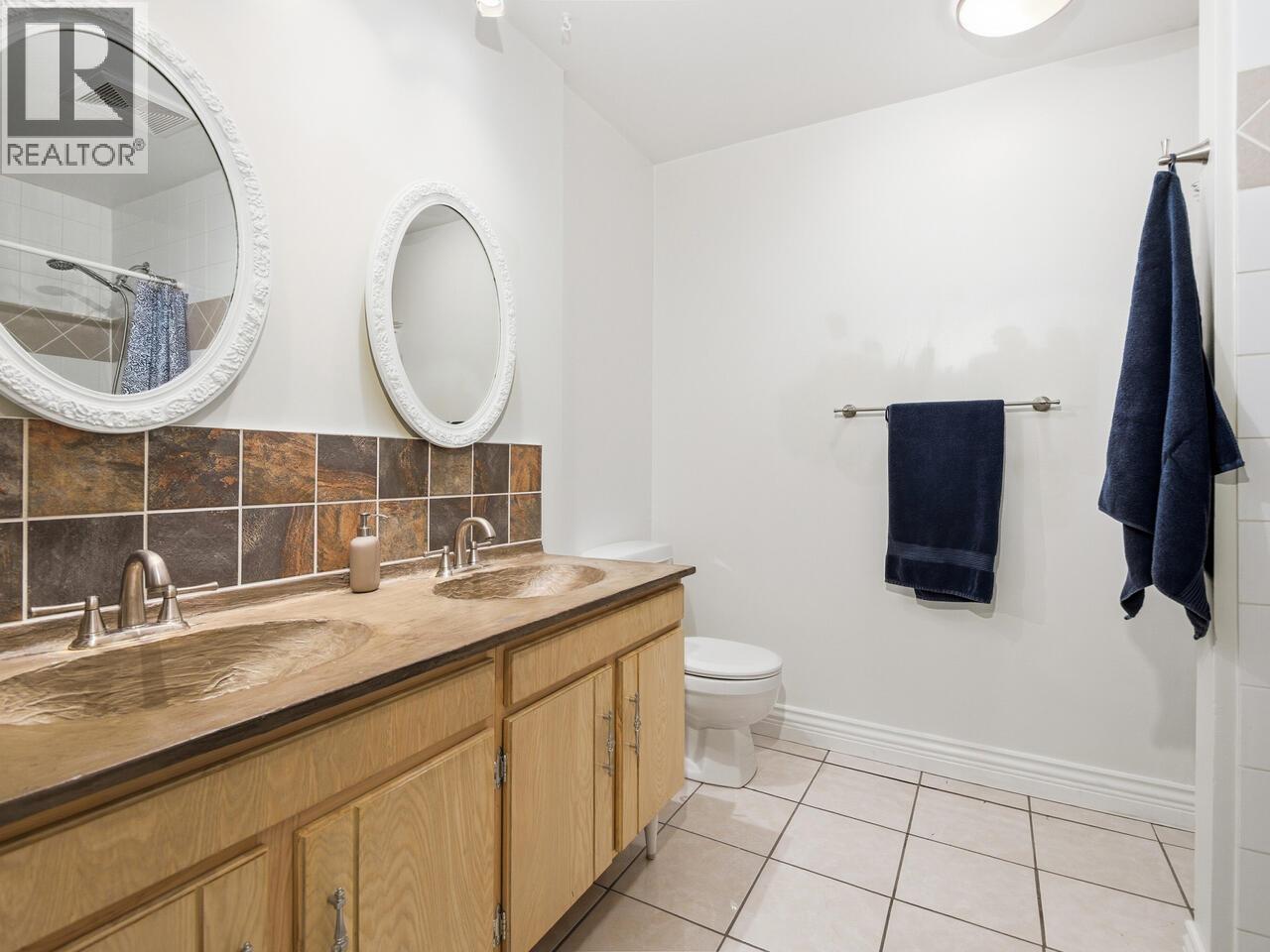 312 3901 Carrigan Court, Burnaby, British Columbia  V3N 4K1 - Photo 14 - R3071088