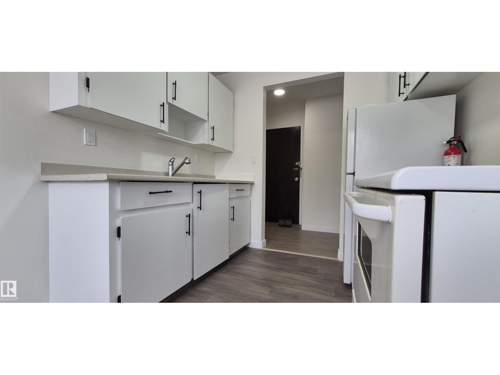 #201 11907 81 St Nw, Edmonton, Alberta  T5B 2S7 - Photo 6 - E4467634