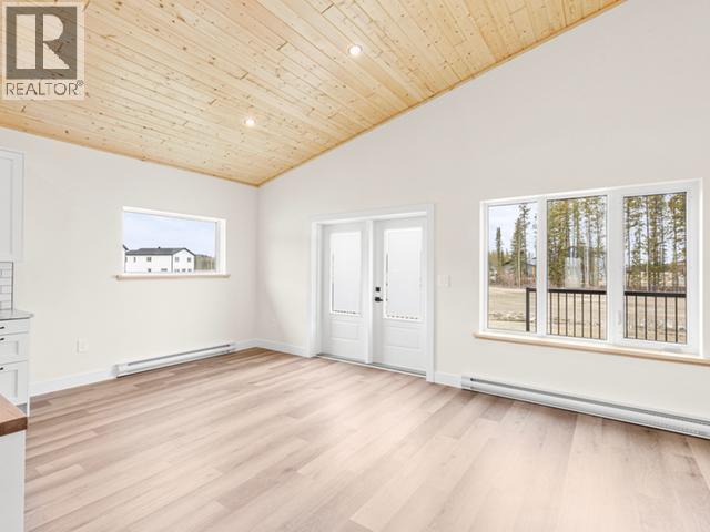 40 Beryl Place, Whitehorse, Yukon Y1A 6V3 - Photo 14 - 17005