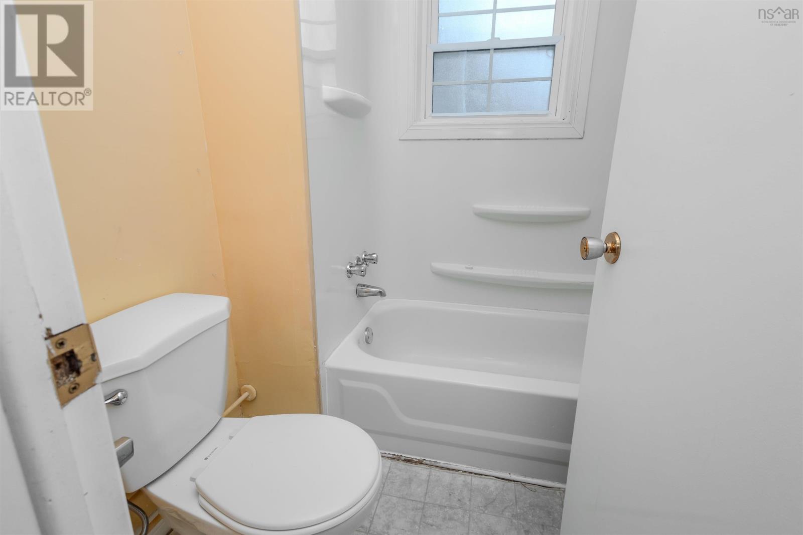 26 Henry, Sydney, Nova Scotia  B1N 2G8 - Photo 11 - 202527209