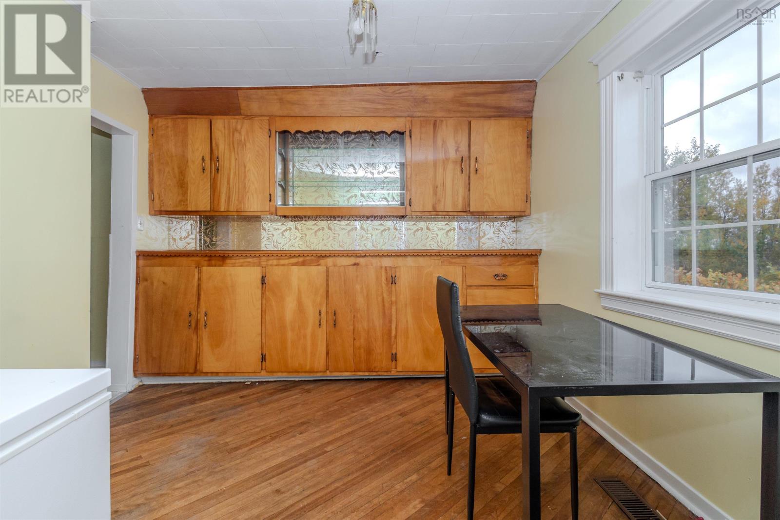 26 Henry, Sydney, Nova Scotia  B1N 2G8 - Photo 4 - 202527209