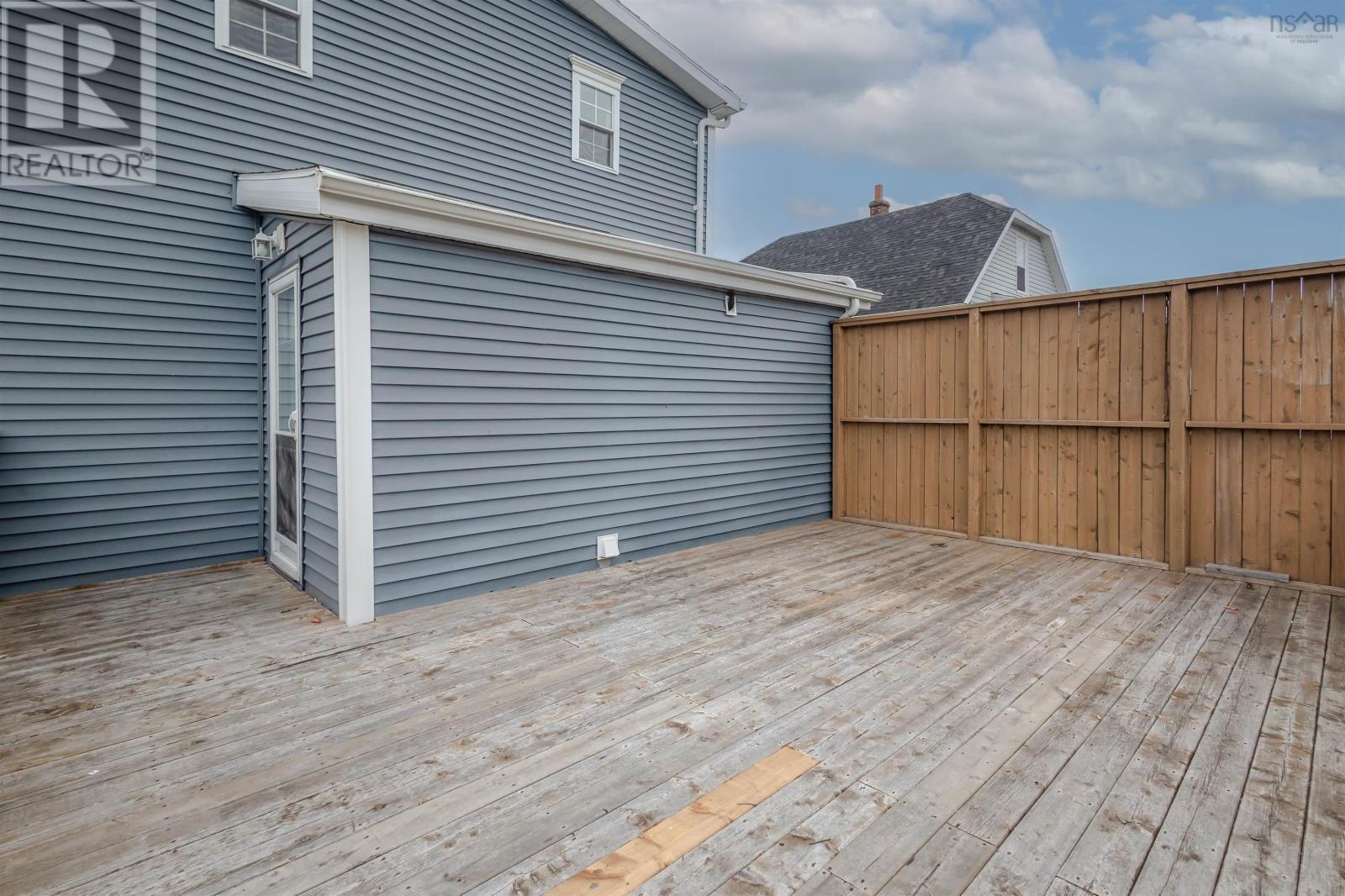 26 Henry, Sydney, Nova Scotia  B1N 2G8 - Photo 38 - 202527209