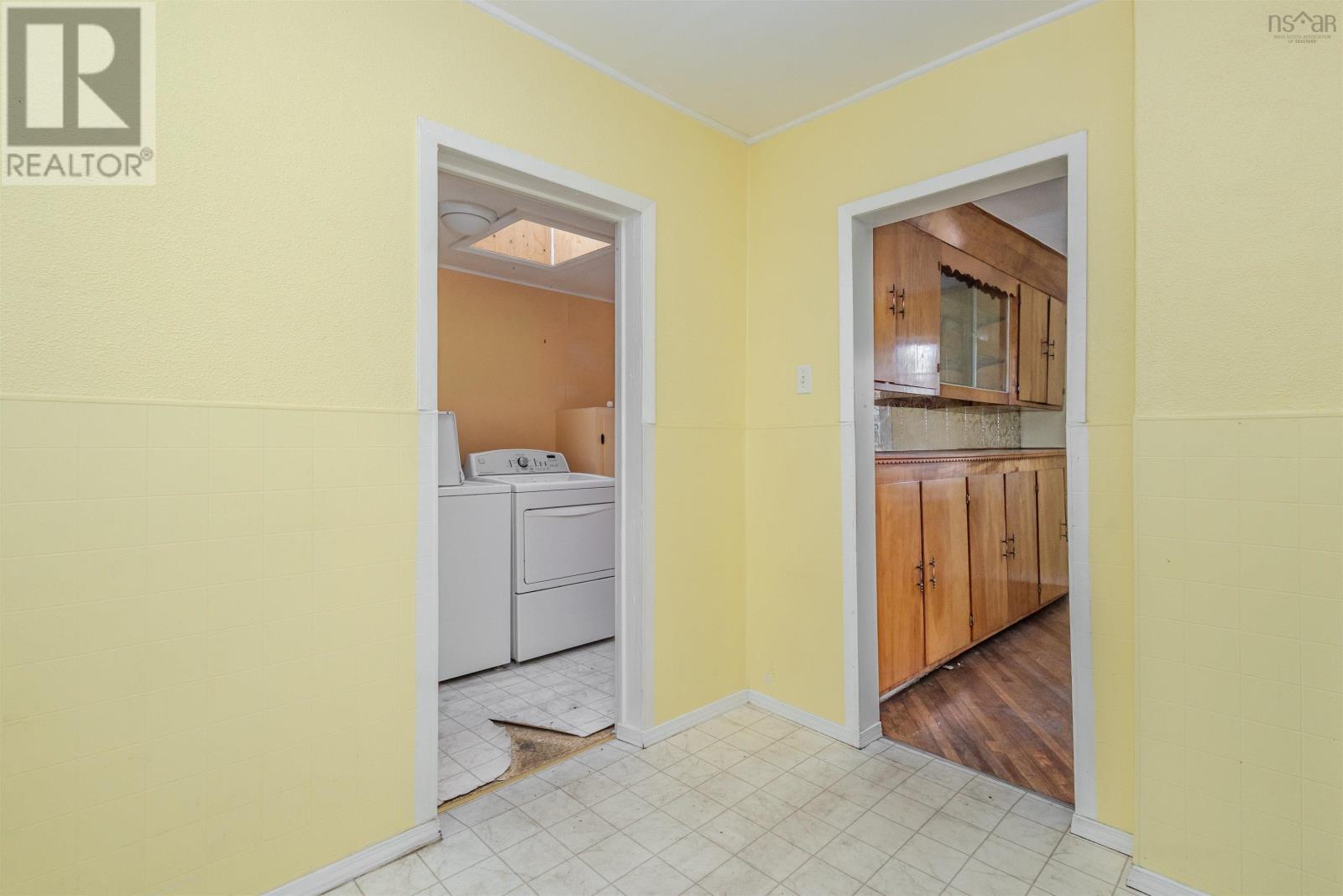 26 Henry, Sydney, Nova Scotia  B1N 2G8 - Photo 9 - 202527209