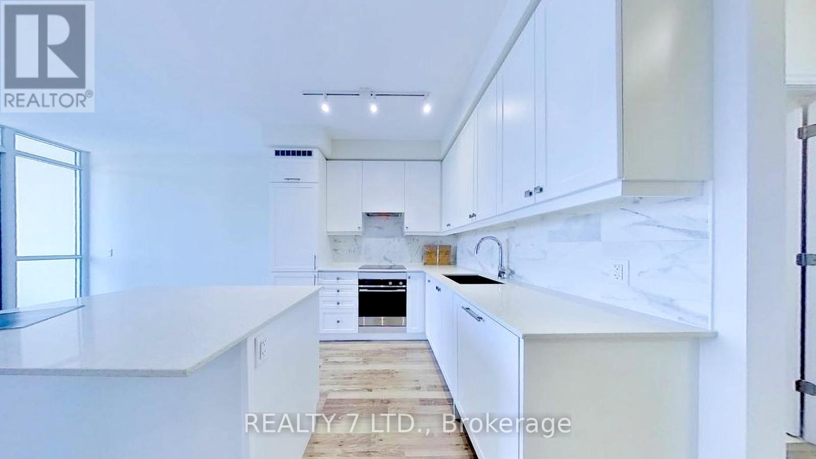 619 - 9085 Jane Street, Vaughan, Ontario  L4K 2M9 - Photo 9 - N12607844