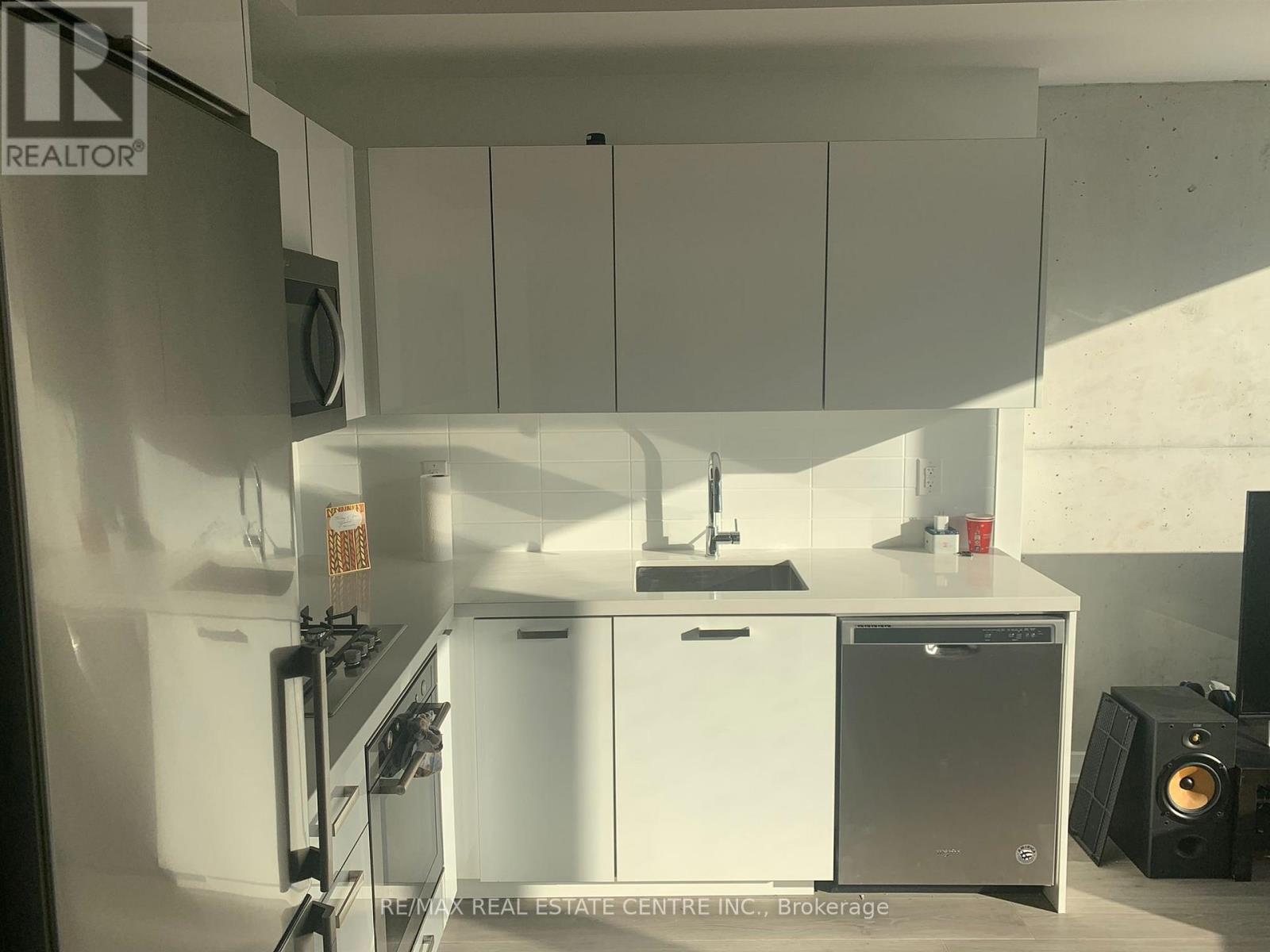 316 - 55 Ontario Street W, Toronto, Ontario  M5A 0T8 - Photo 3 - C12607862