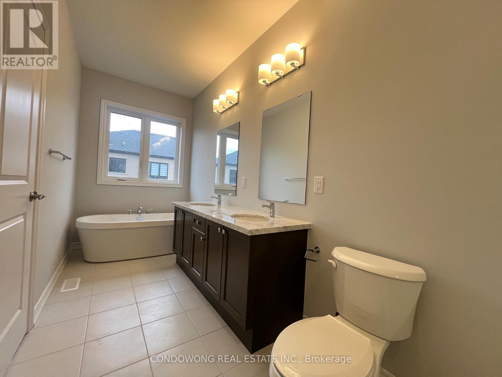 25 Freeman Williams Street, Markham, Ontario L6C 3M7 - Photo 25 - N12607860