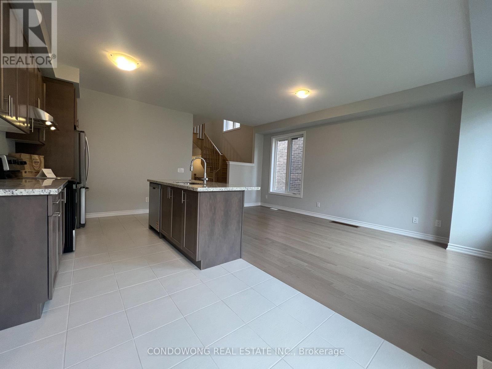 25 Freeman Williams Street, Markham, Ontario L6C 3M7 - Photo 6 - N12607860