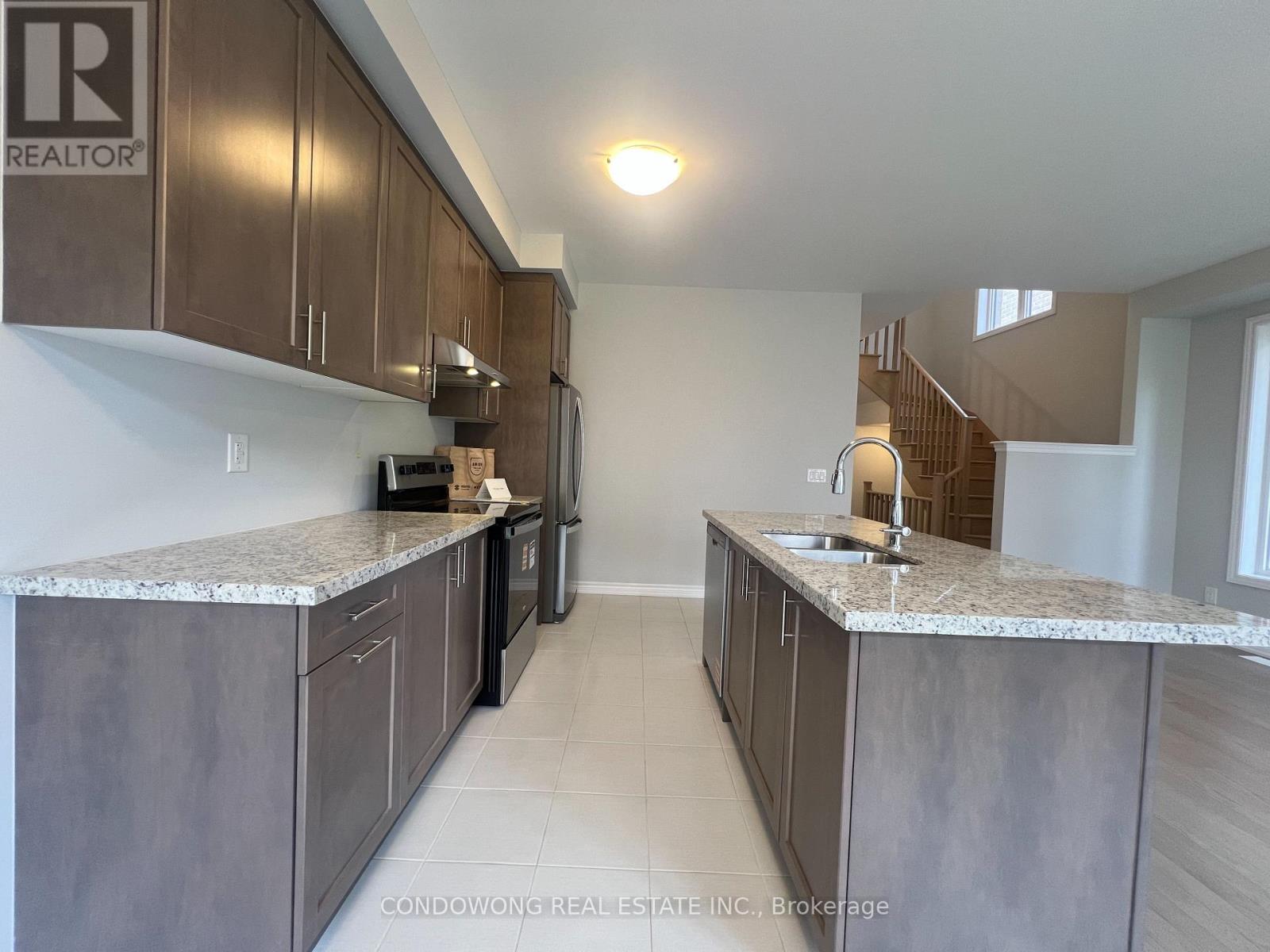 25 Freeman Williams Street, Markham, Ontario L6C 3M7 - Photo 7 - N12607860