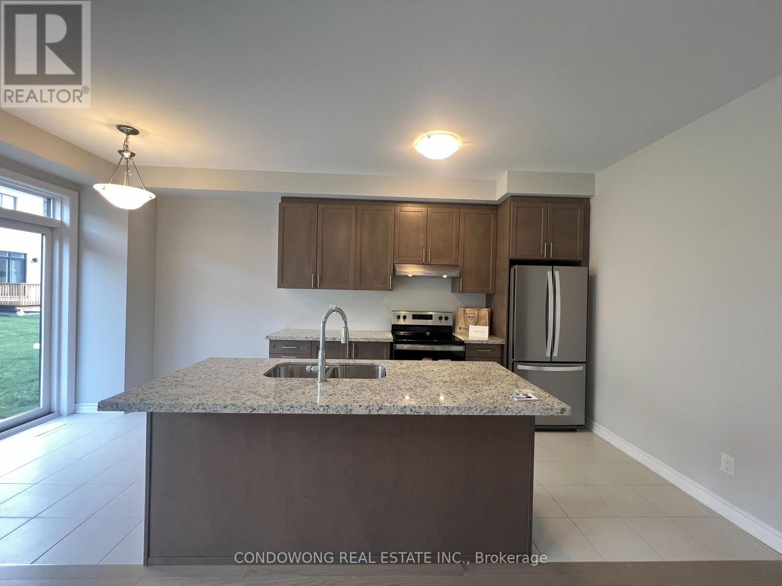 25 Freeman Williams Street, Markham, Ontario L6C 3M7 - Photo 8 - N12607860