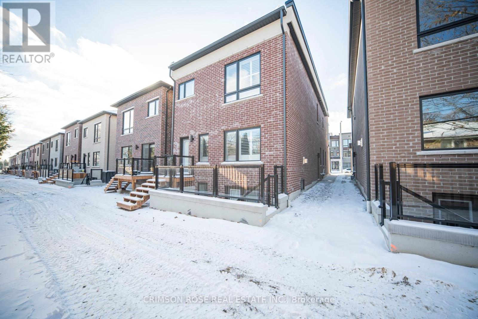 Basement Unit - 59 Danielle Moore Circle N, Toronto, Ontario  M1P 0G9 - Photo 4 - E12549920