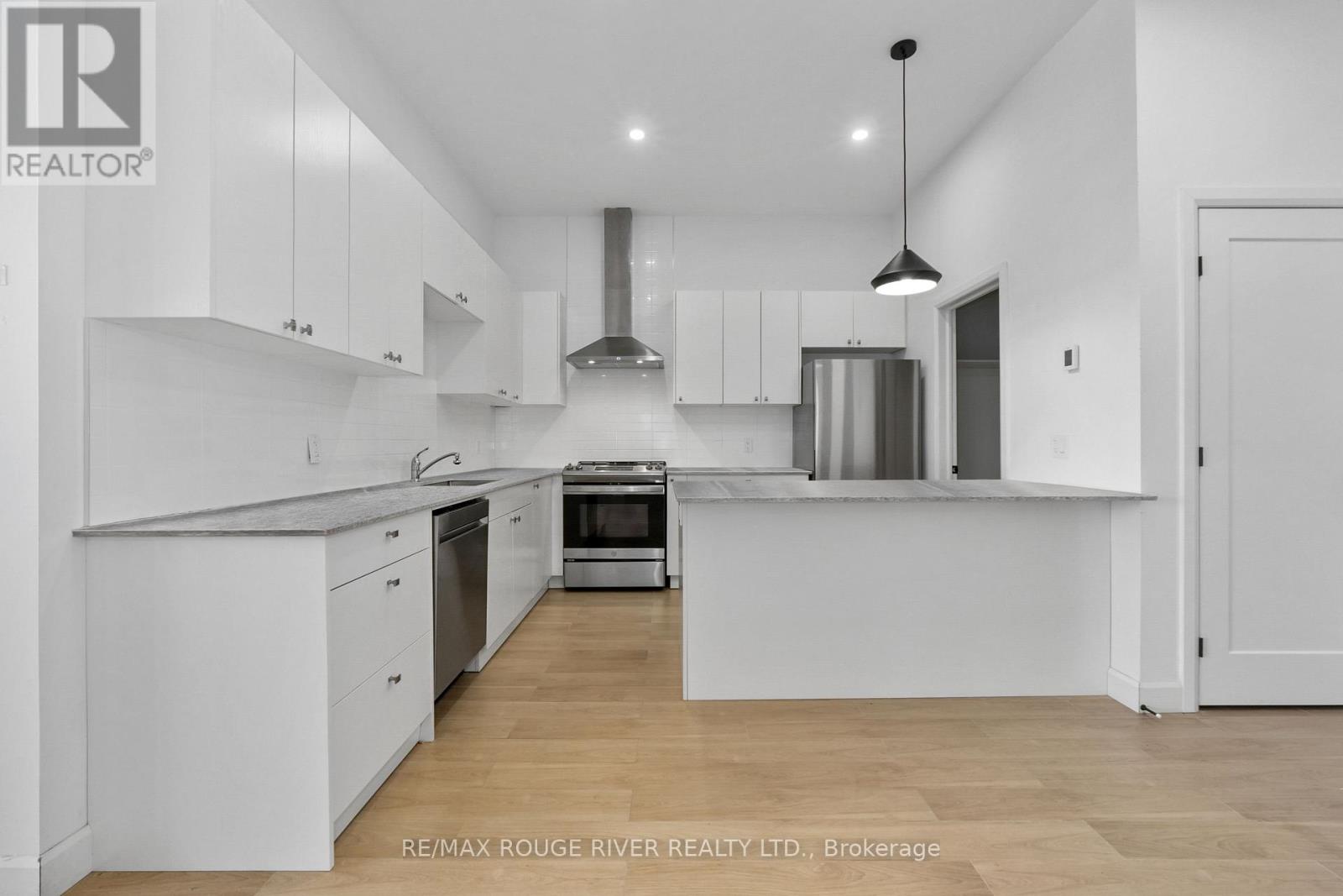 106 - 415 King Street W, Cobourg, Ontario  K9A 2N6 - Photo 7 - X12489138