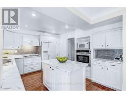 7 MIDLAND AVENUE, Toronto, Ontario