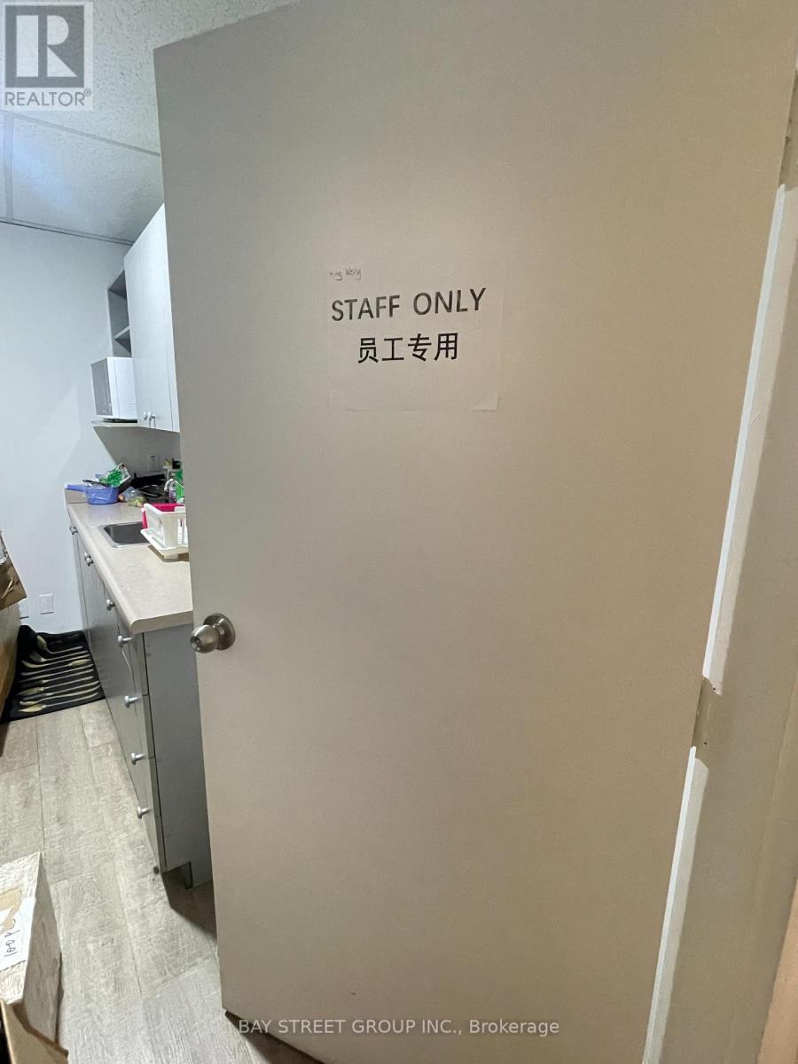 Unit 202 - 100 Steelcase Road E, Markham, Ontario  L3R 1E8 - Photo 5 - N12607864