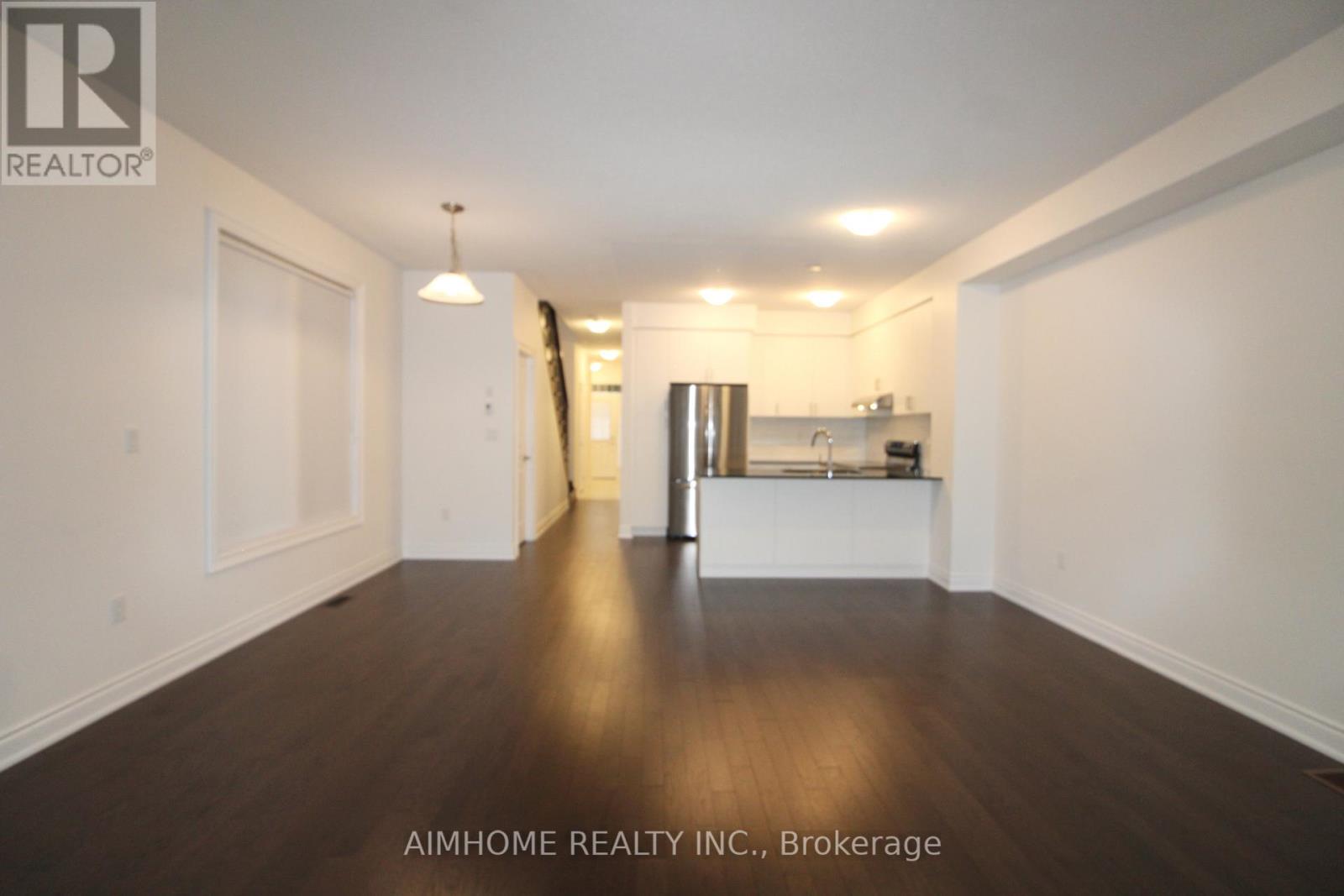 3 Terrain Court, East Gwillimbury, Ontario  L9N 0T2 - Photo 12 - N12607874