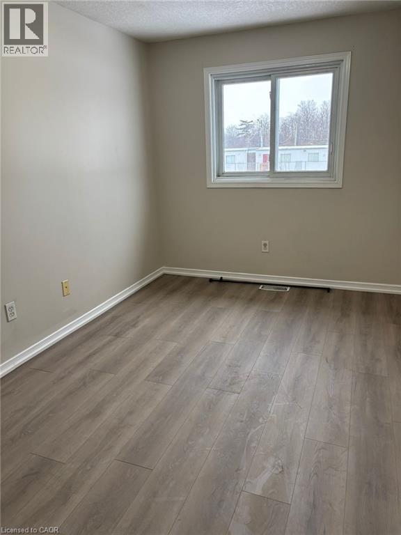 147 Activa Avenue, Kitchener, Ontario  N2E 3T3 - Photo 18 - 40790825