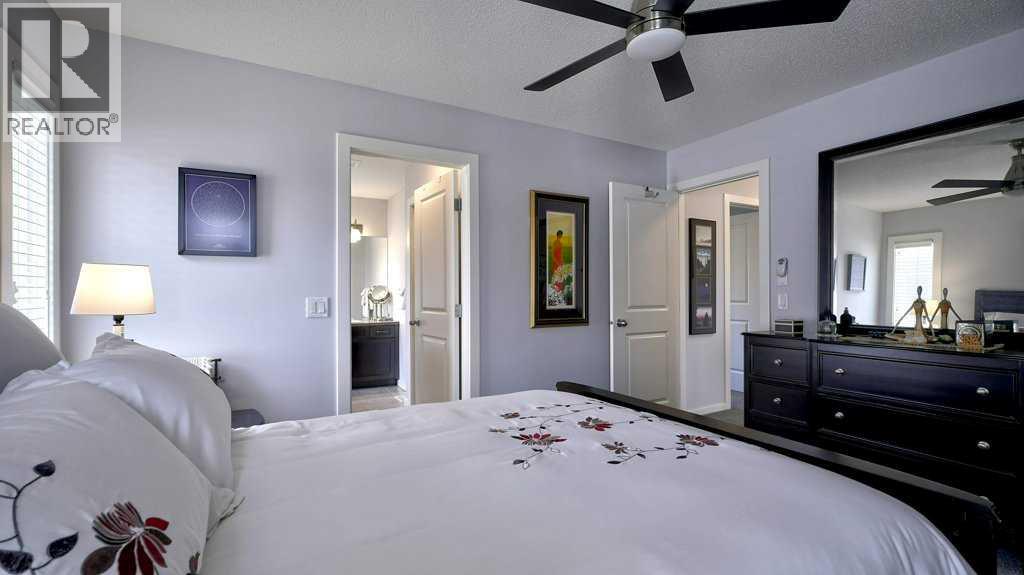 244 Heritage Bay, Cochrane, Alberta  T4C 0L3 - Photo 24 - A2235147