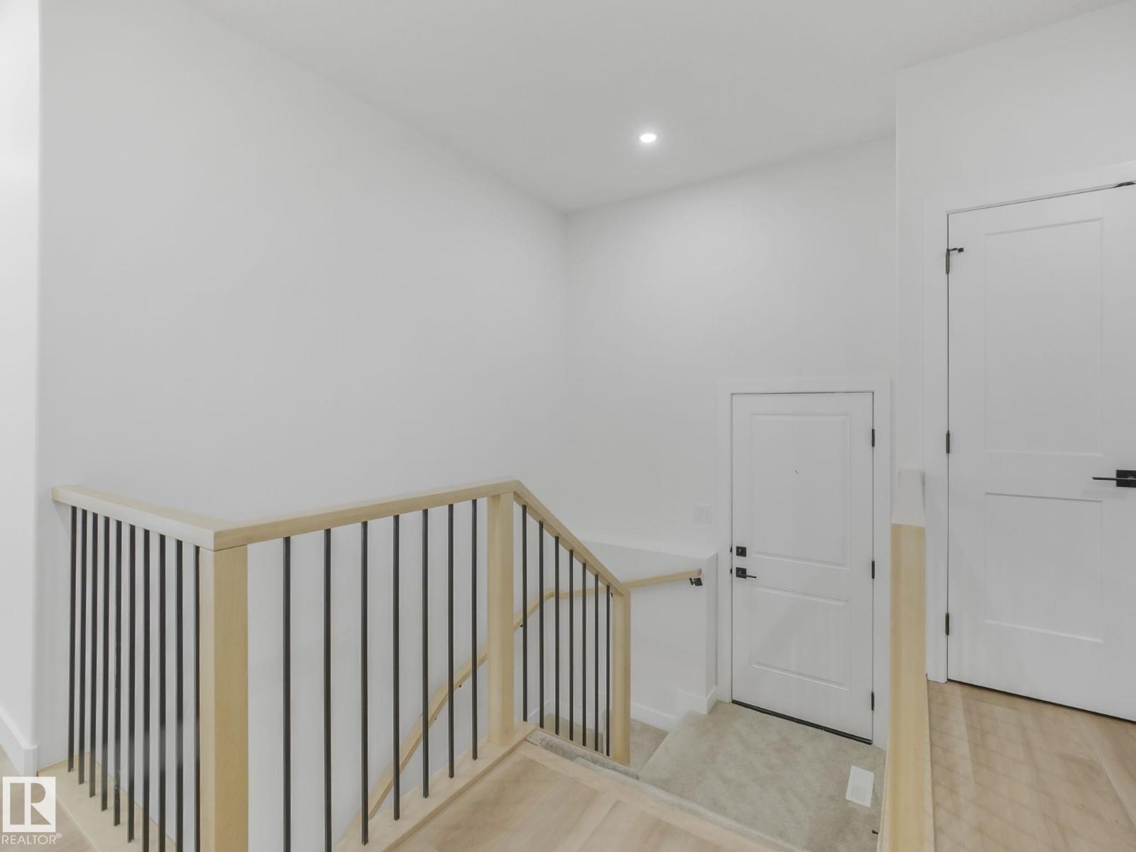 3325 Chickadee Drive Nw, Edmonton, Alberta  T5V 1R5 - Photo 17 - E4462051