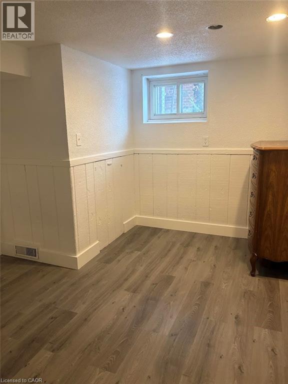44 West 4th Street Unit# Lower Level, Hamilton, Ontario  L9C 3M4 - Photo 8 - 40792698