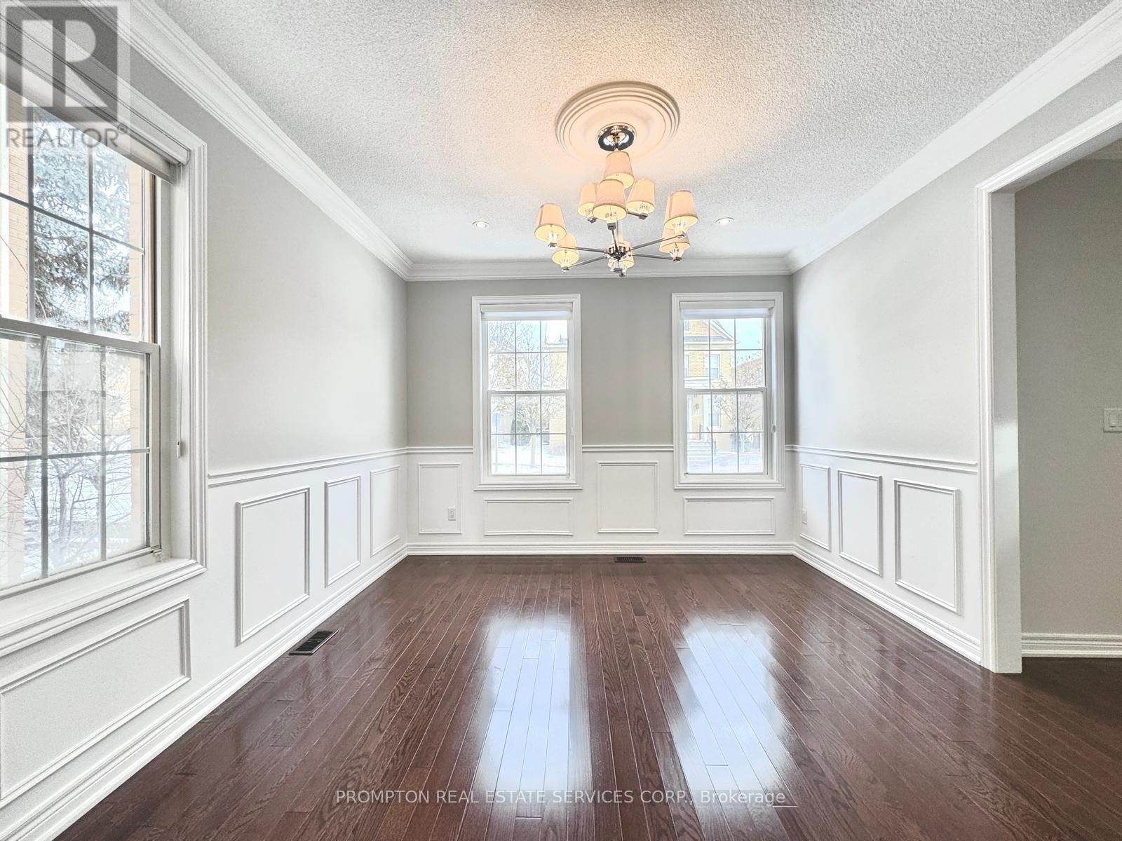 10 Father Mcginn Road, Markham, Ontario  L6C 0A7 - Photo 17 - N12607880