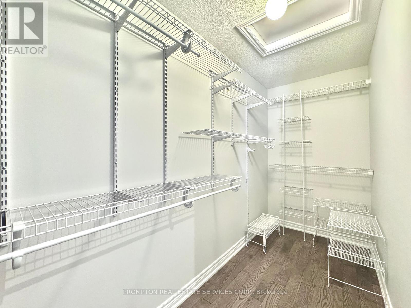 10 Father Mcginn Road, Markham, Ontario  L6C 0A7 - Photo 33 - N12607880