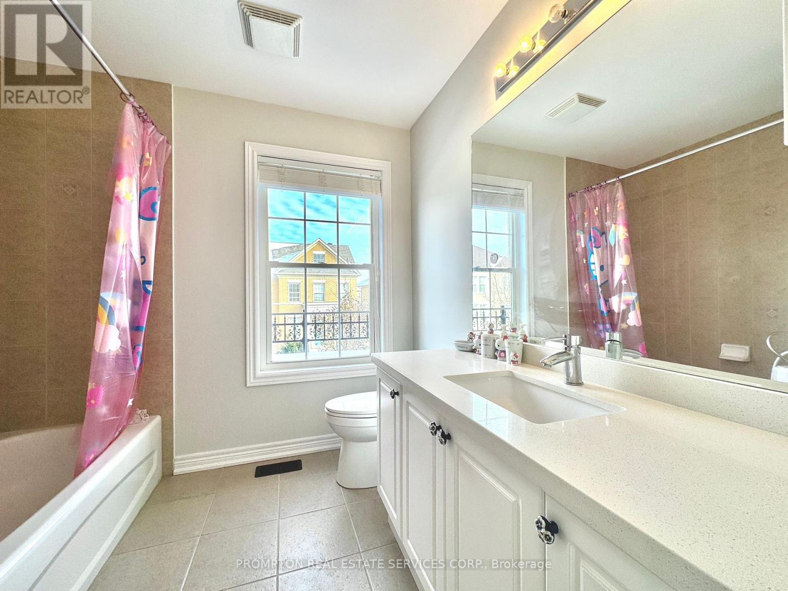 10 Father Mcginn Road, Markham, Ontario  L6C 0A7 - Photo 41 - N12607880