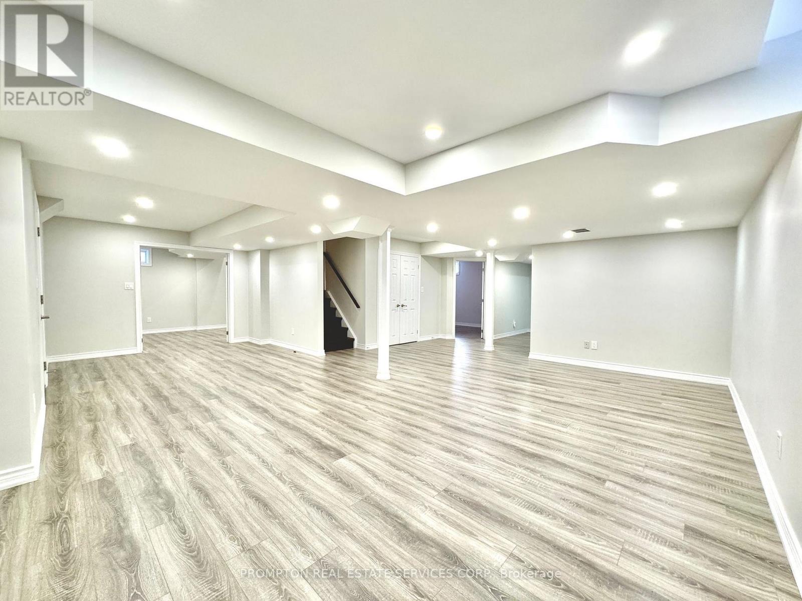 10 Father Mcginn Road, Markham, Ontario  L6C 0A7 - Photo 46 - N12607880