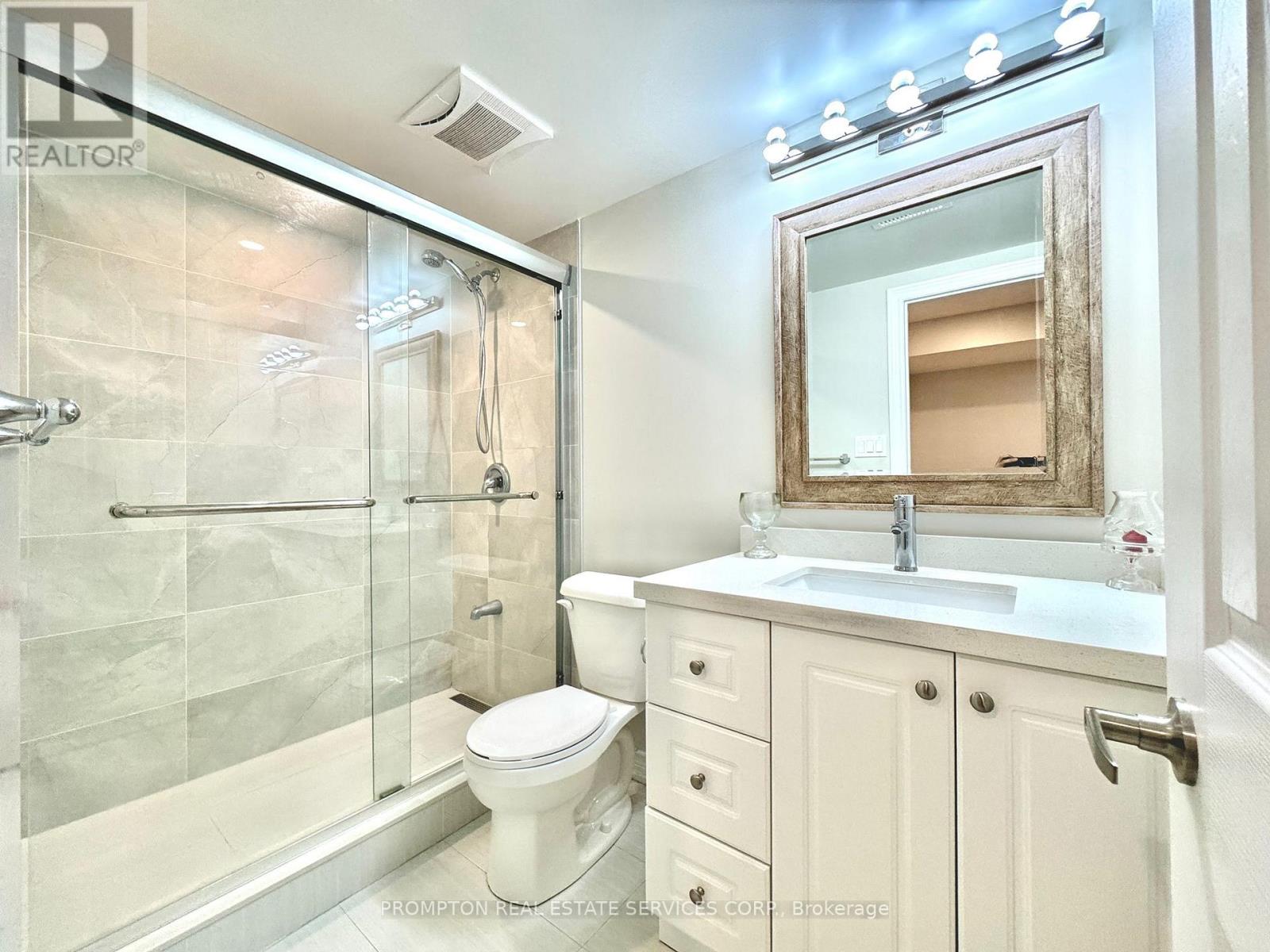 10 Father Mcginn Road, Markham, Ontario  L6C 0A7 - Photo 50 - N12607880