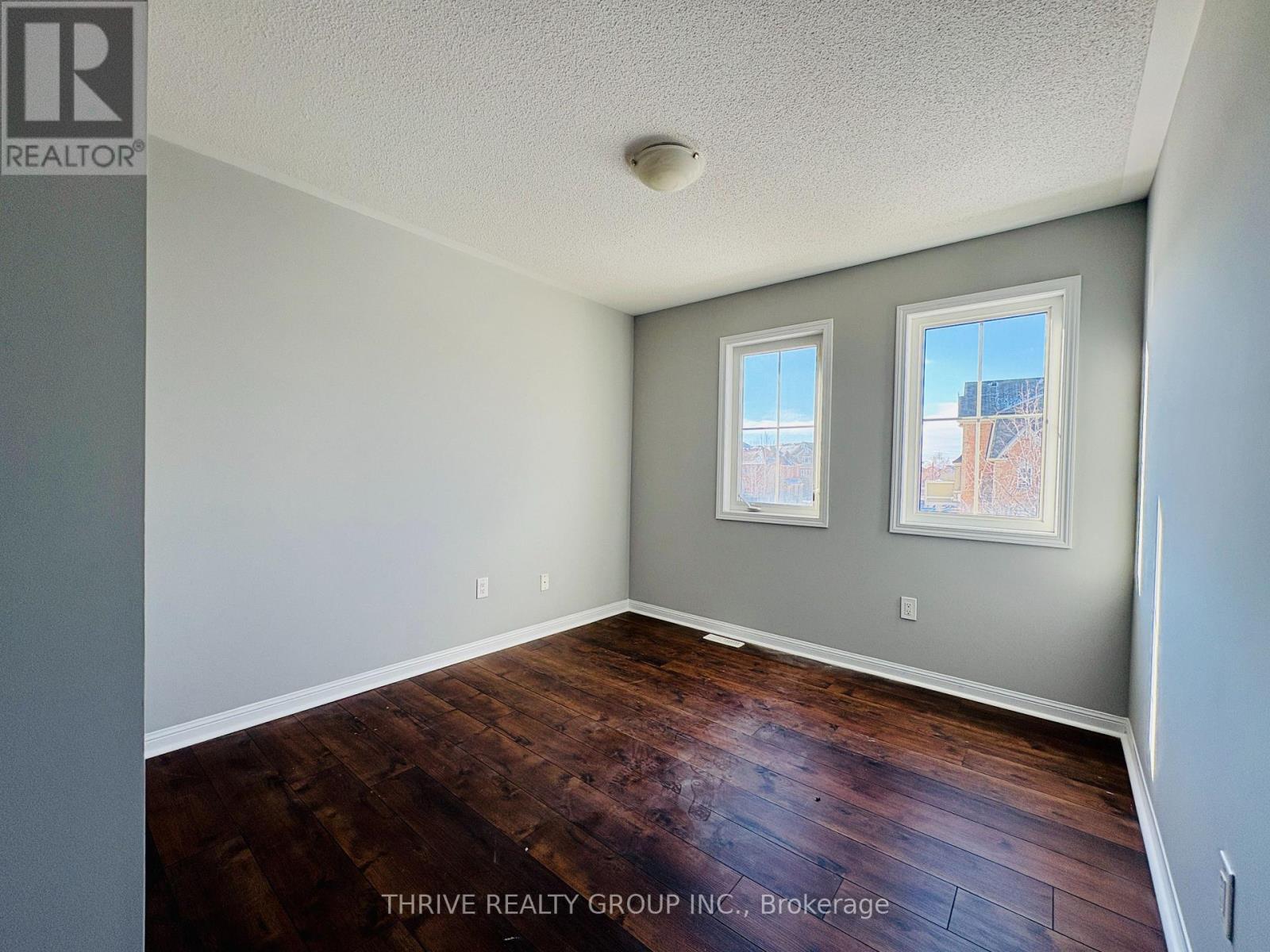 1029 Farmstead. Drive, Milton, Ontario  L9T 8G4 - Photo 11 - W12607900