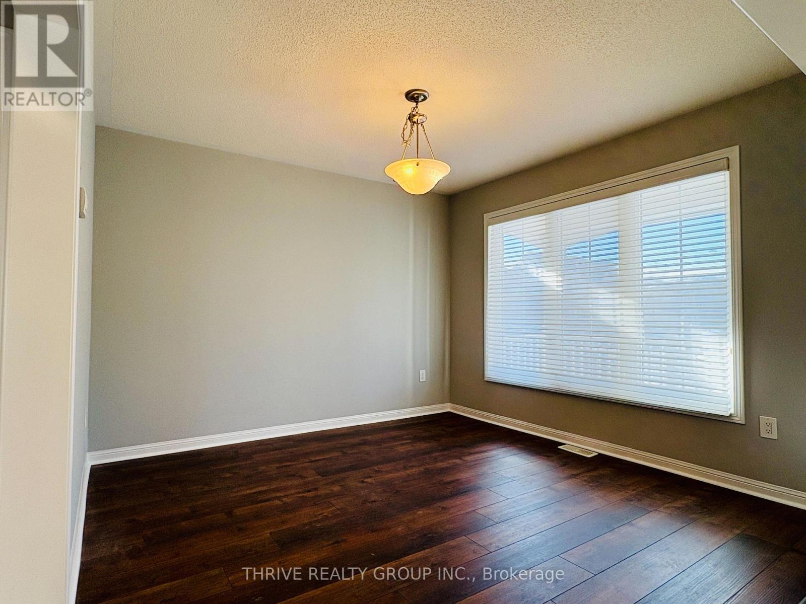 1029 Farmstead. Drive, Milton, Ontario  L9T 8G4 - Photo 13 - W12607900