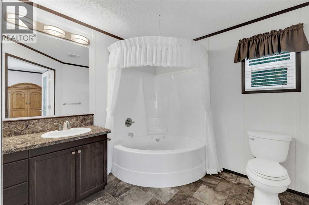 39070 Range Road 281, Rural Red Deer County, Alberta T0C 0J0 - Photo 29 - A2251895