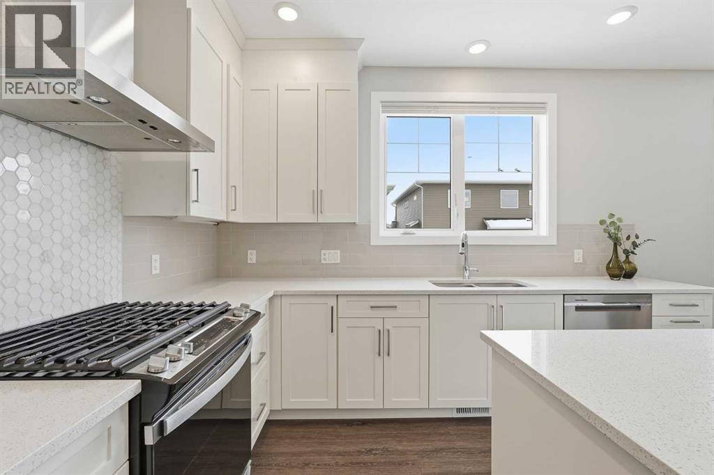 204, 20 Silverado Crest Park Sw, Calgary, Alberta  T2X 4L3 - Photo 12 - A2272391