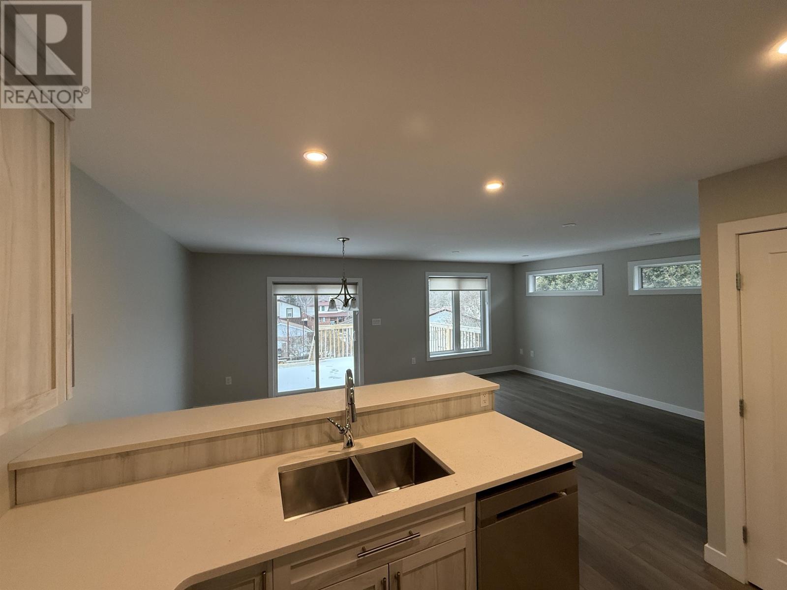 165 Bruce St, Thunder Bay, Ontario  P7A 5W8 - Photo 7 - TB253623