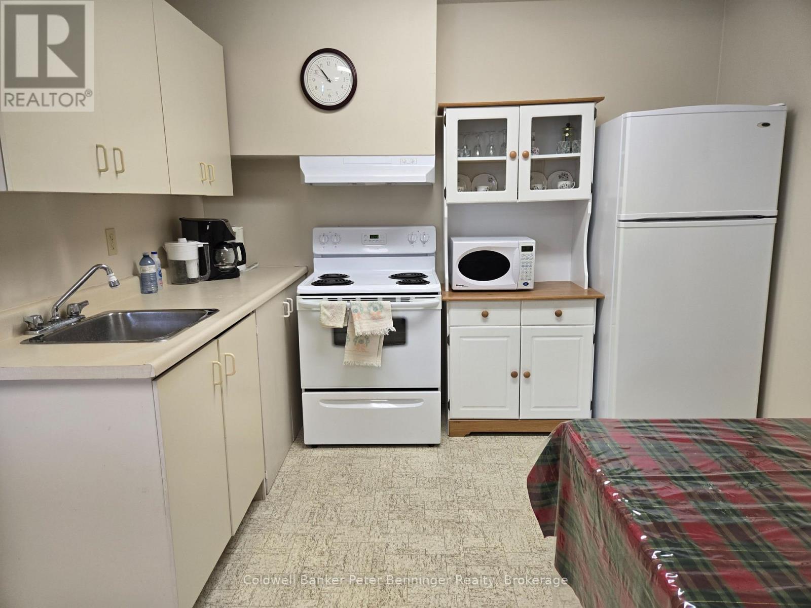 305 - 5 Valleyside Drive, Brockton, Ontario N0G 2V0 - Photo 20 - X12607902