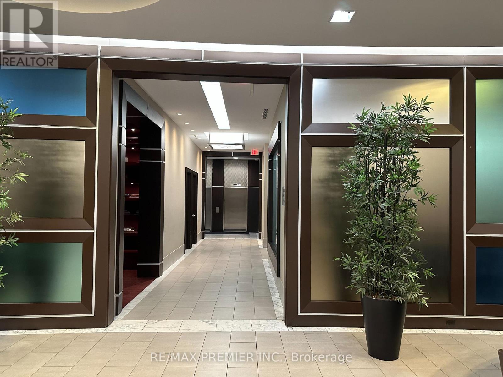 1808 - 5793 Yonge Street, Toronto, Ontario M2M 0A9 - Photo 17 - C12518246