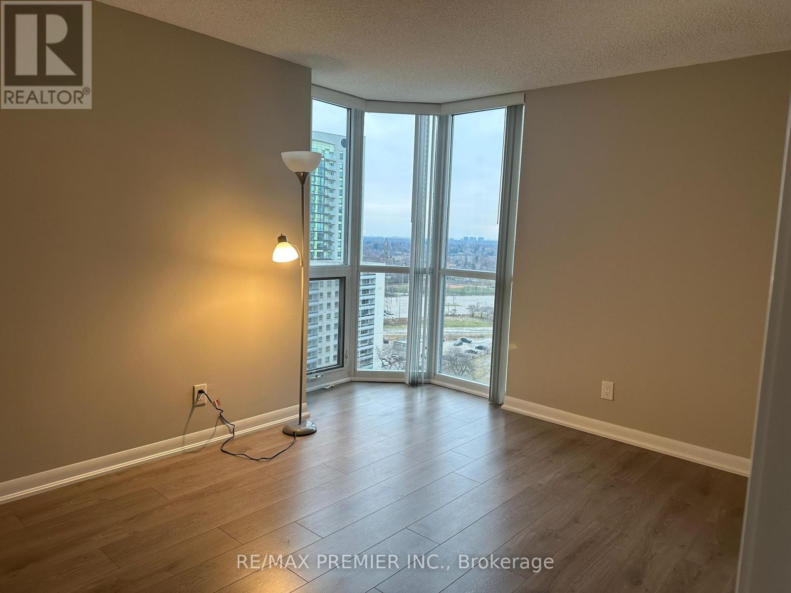 1808 - 5793 Yonge Street, Toronto, Ontario M2M 0A9 - Photo 7 - C12518246