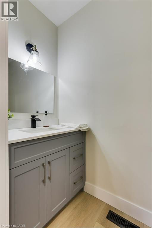 1855 Marconi Boulevard, London, Ontario N5V 4Y1 - Photo 31 - 40788206