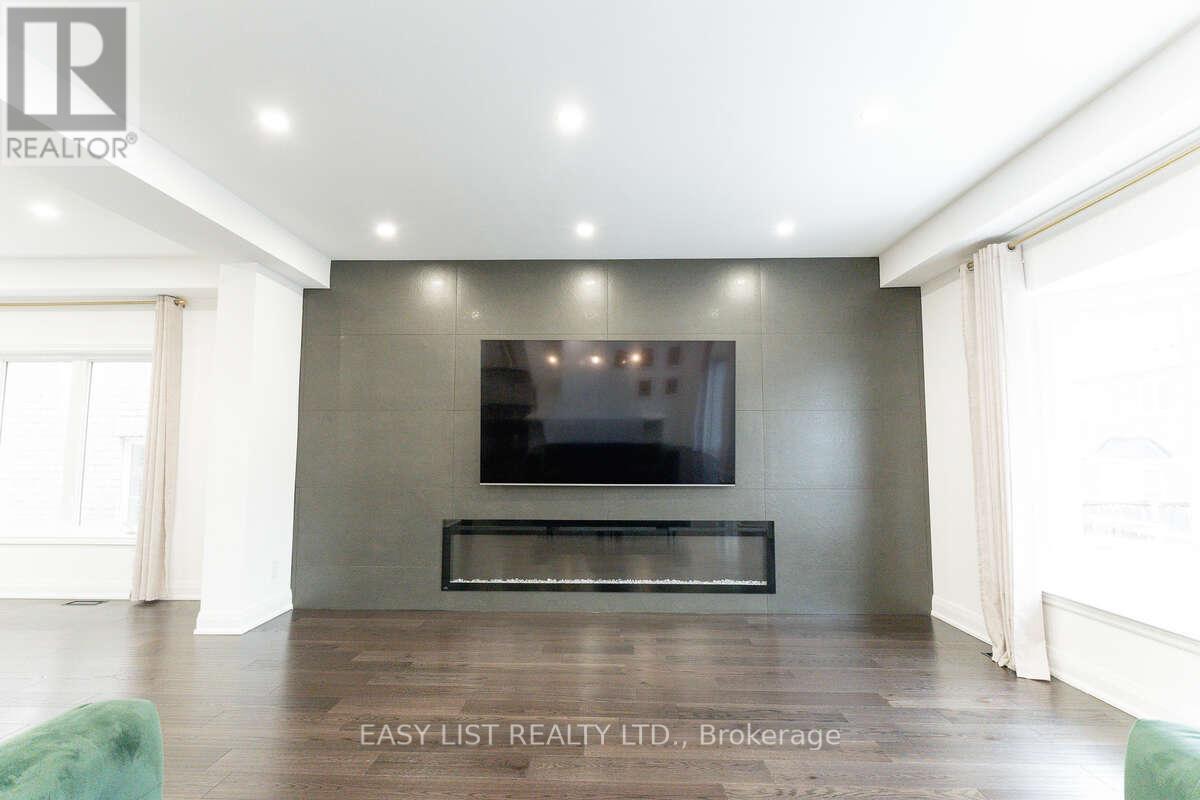 3 Halliday Street, Ajax (Northeast Ajax), Ontario  L1Z 0N3 - Photo 4 - E12607910