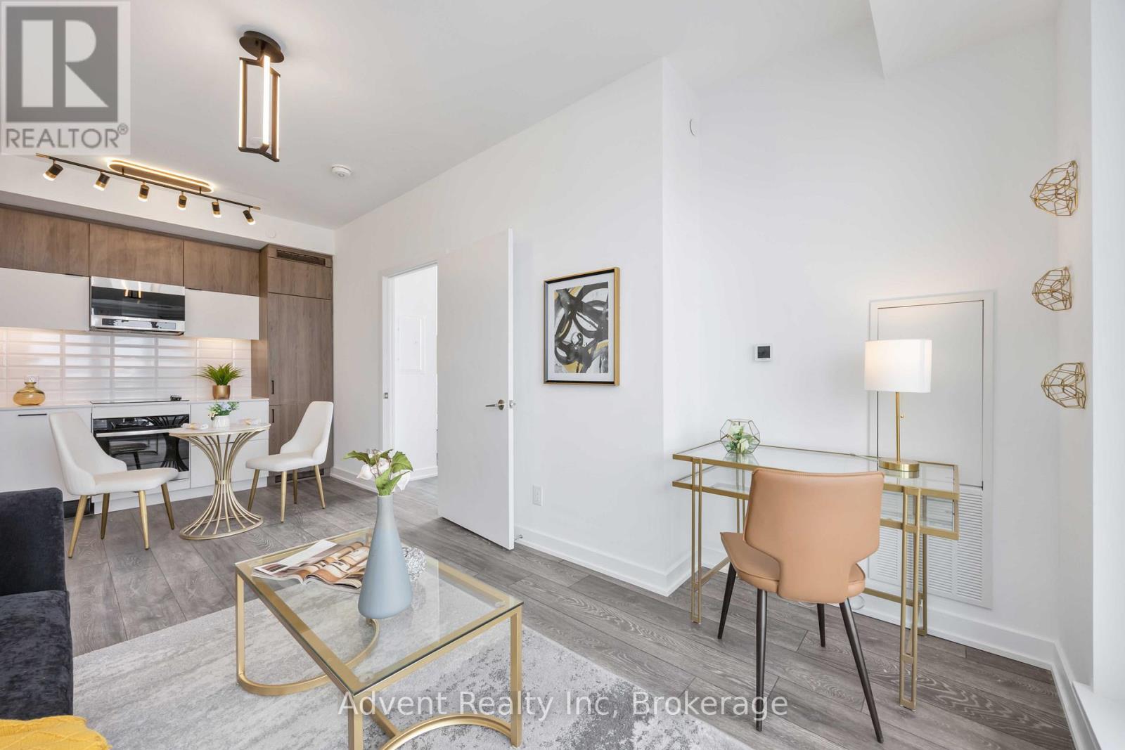 412 - 8888 Yonge Street, Richmond Hill, Ontario  L4C 5V6 - Photo 12 - N12607916