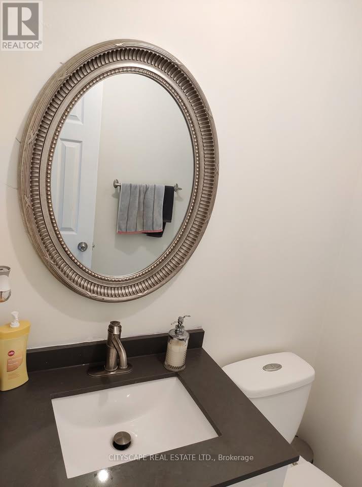 11 Trammell Lane, Brampton, Ontario  L6Y 4J2 - Photo 10 - W12607914