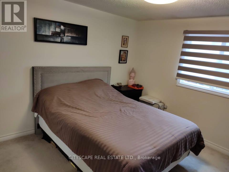 11 Trammell Lane, Brampton, Ontario  L6Y 4J2 - Photo 13 - W12607914