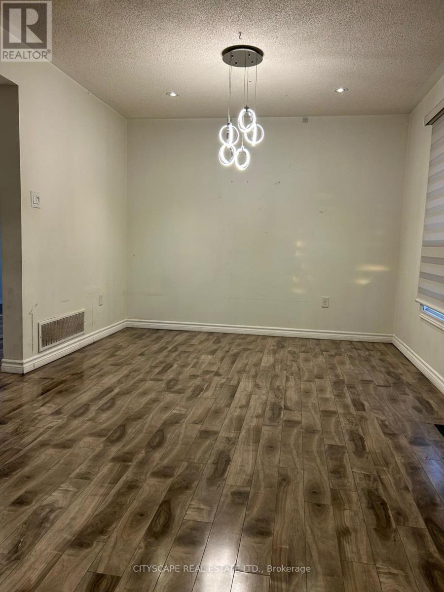 11 Trammell Lane, Brampton, Ontario  L6Y 4J2 - Photo 25 - W12607914