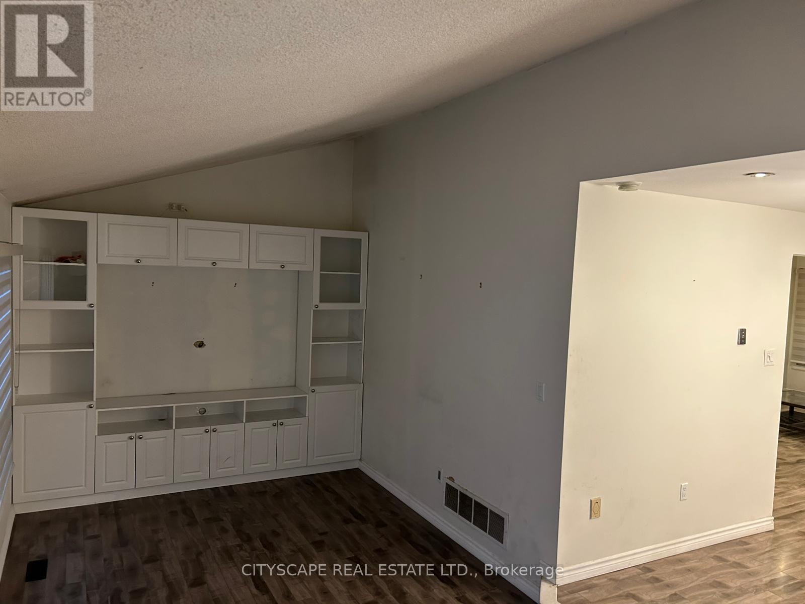 11 Trammell Lane, Brampton, Ontario  L6Y 4J2 - Photo 28 - W12607914