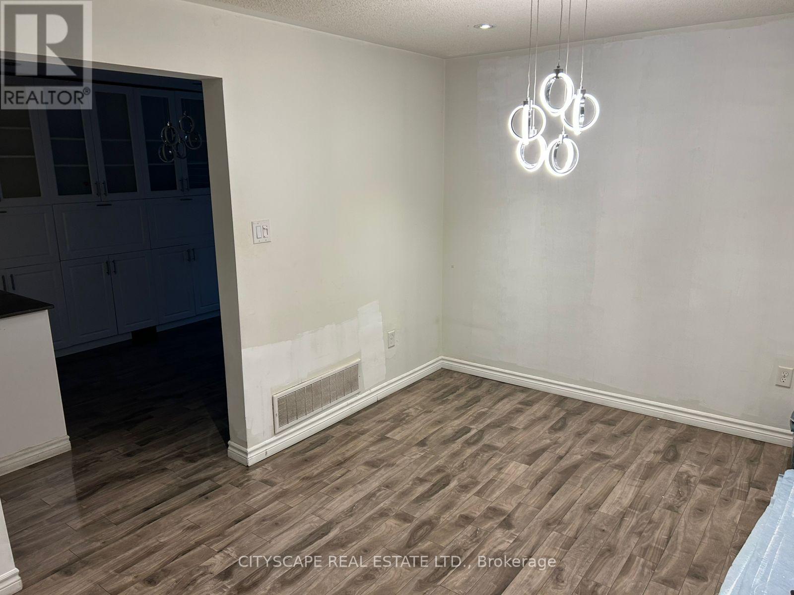 11 Trammell Lane, Brampton, Ontario  L6Y 4J2 - Photo 29 - W12607914