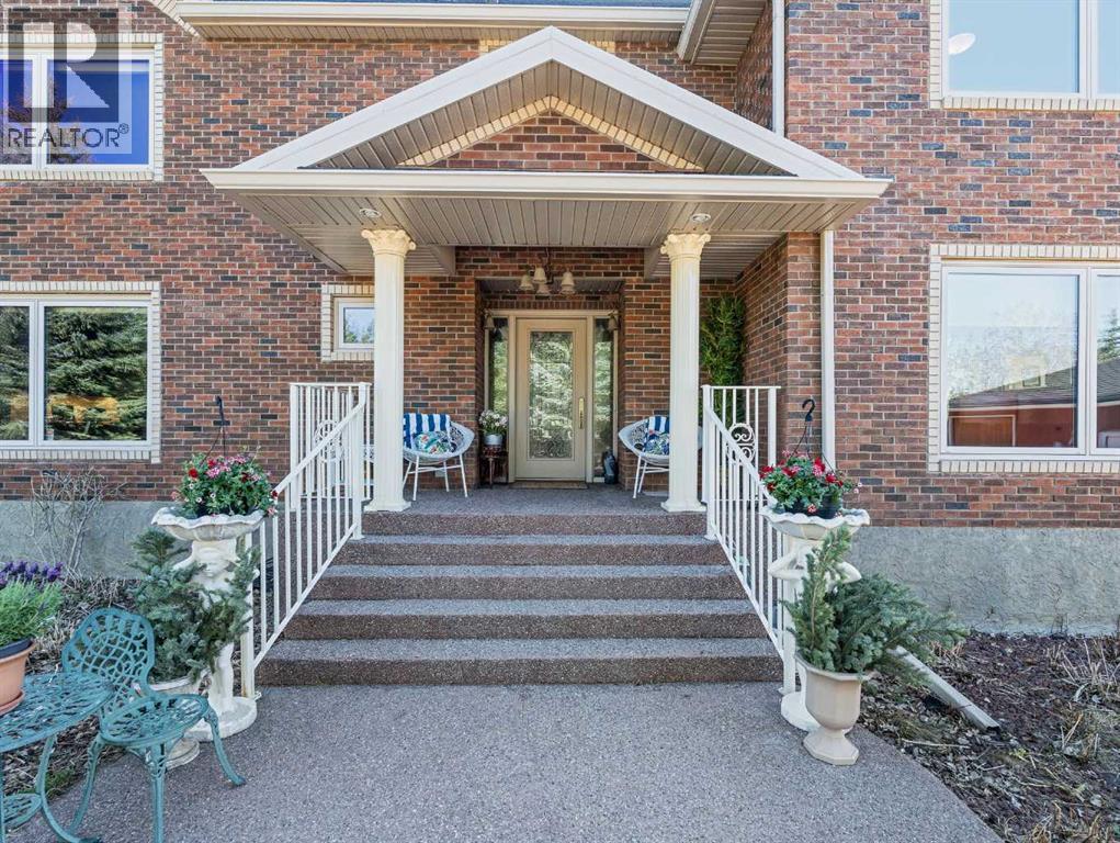 225 Huggard Road, Rural Rocky View County, Alberta  T3Z 2C2 - Photo 5 - A2274287