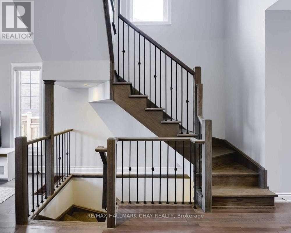 162 Walker Boulevard, New Tecumseth, Ontario  L9R 0R3 - Photo 10 - N12607920