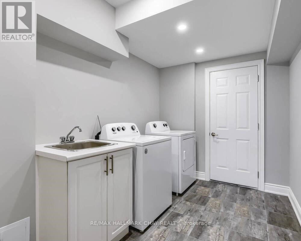 162 Walker Boulevard, New Tecumseth, Ontario  L9R 0R3 - Photo 23 - N12607920