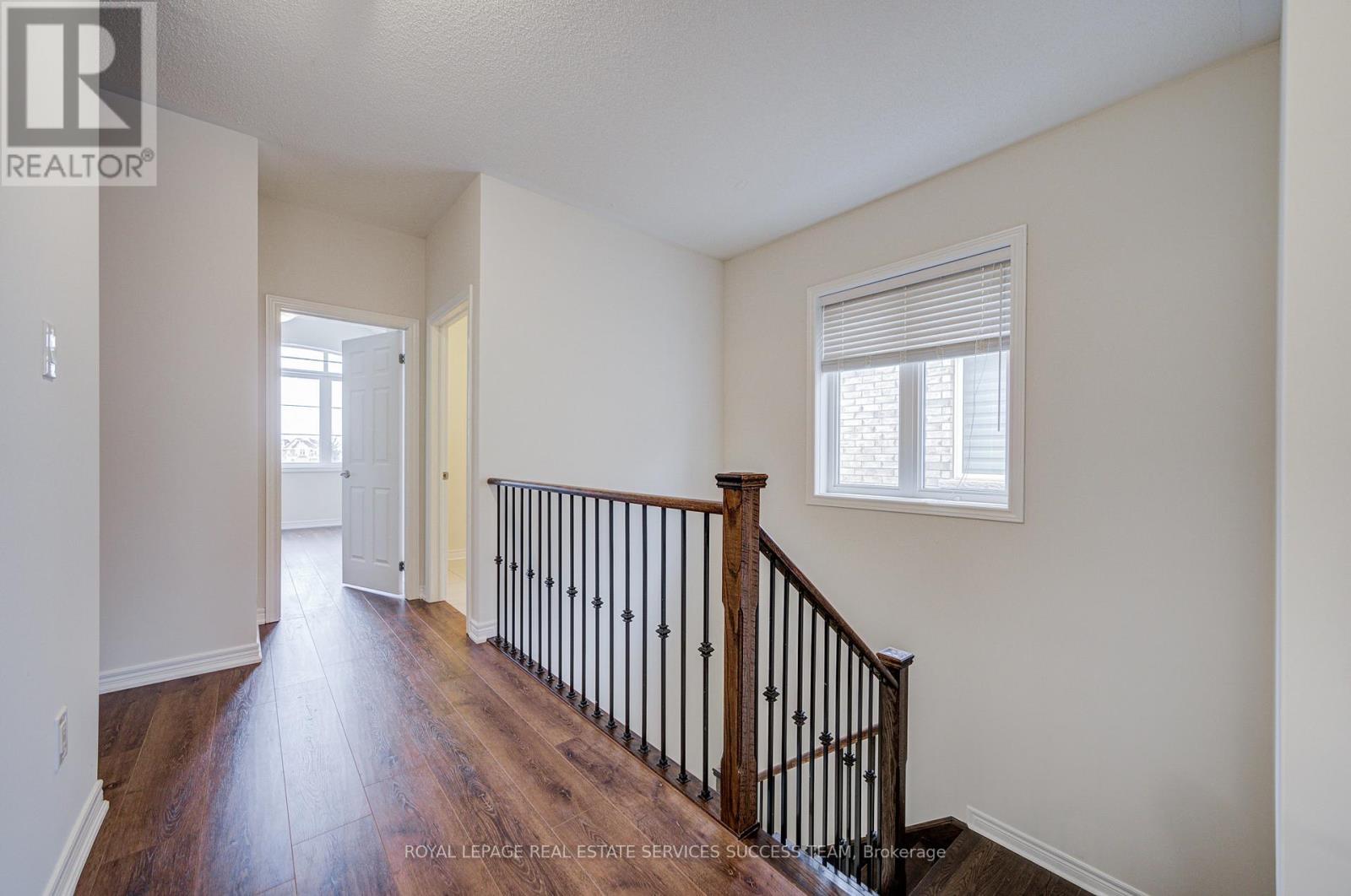 81 Kaitting Trail, Oakville, Ontario L6M 0T6 - Photo 18 - W12603312