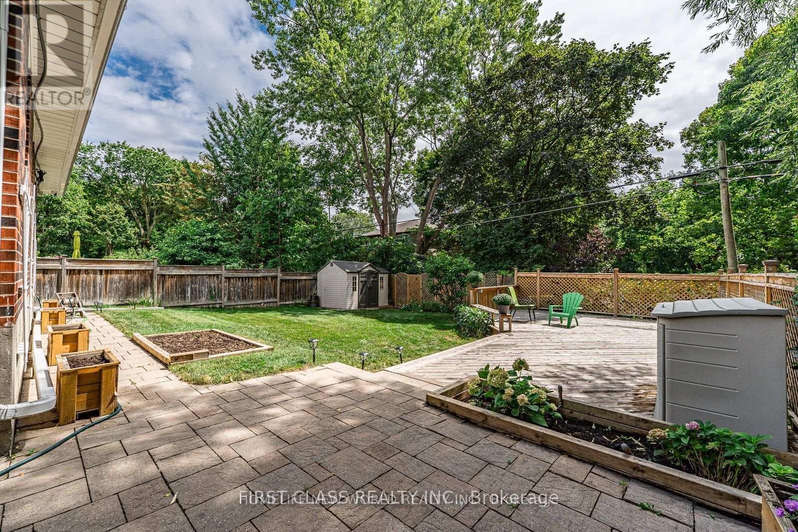 81 Hillcrest Avenue, Toronto, Ontario  M2N 3N6 - Photo 37 - C12607924