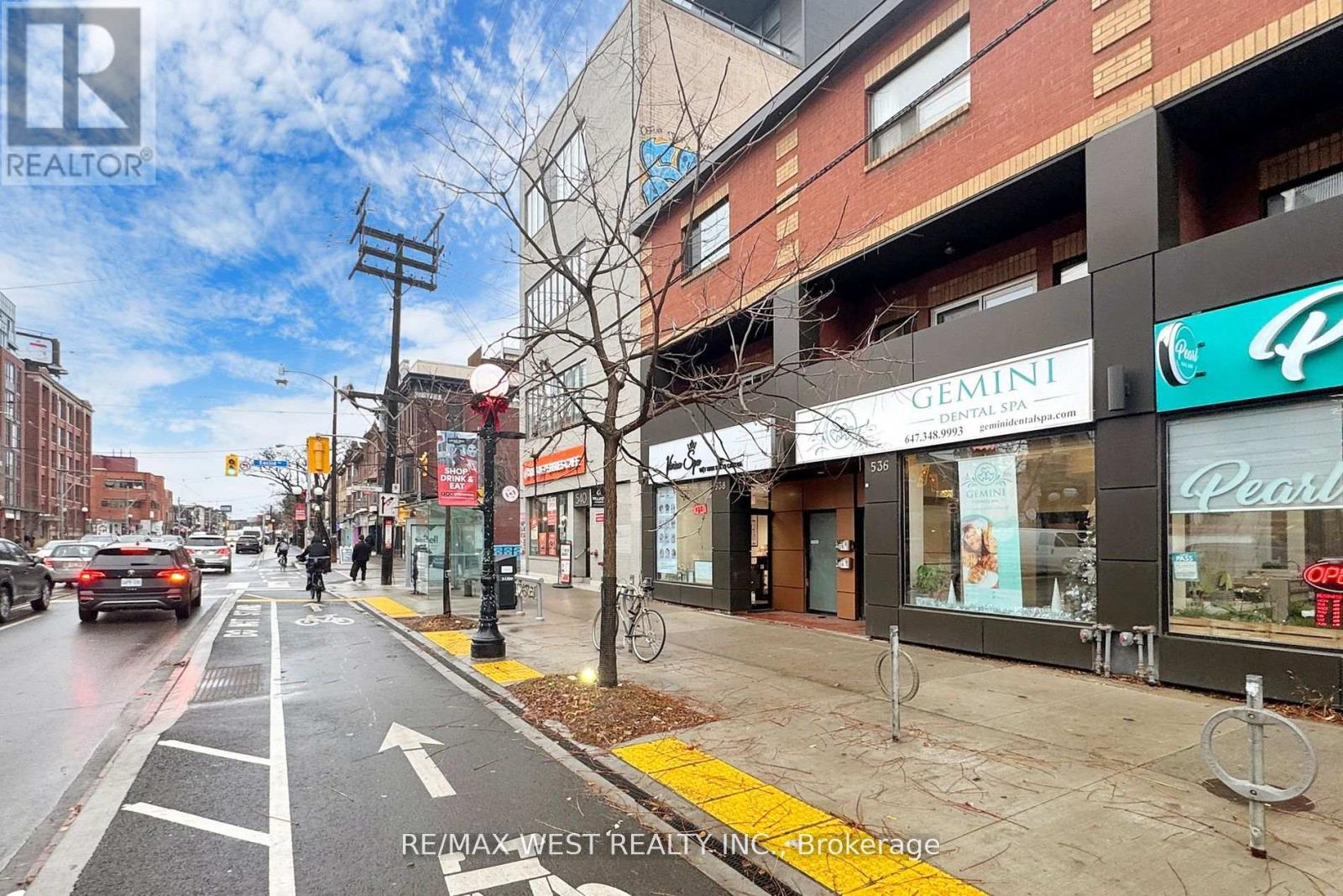 A - 536 College Street, Toronto, Ontario  M6G 1A6 - Photo 1 - C12607930